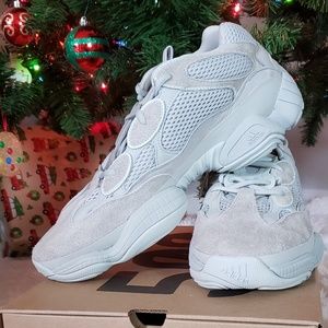 SOLD⭐Yeezy 500⭐ FREE SHIPPING